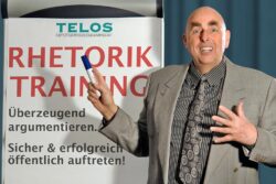 Freipunktrede Fremdworttrick Rhetorik Dr. Elmar Teutsch Wortfallen vermeiden Wortostat