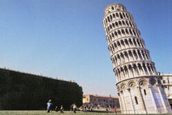 Pisa schiefer Turm: für Menschen besser überzeugende Haltung!